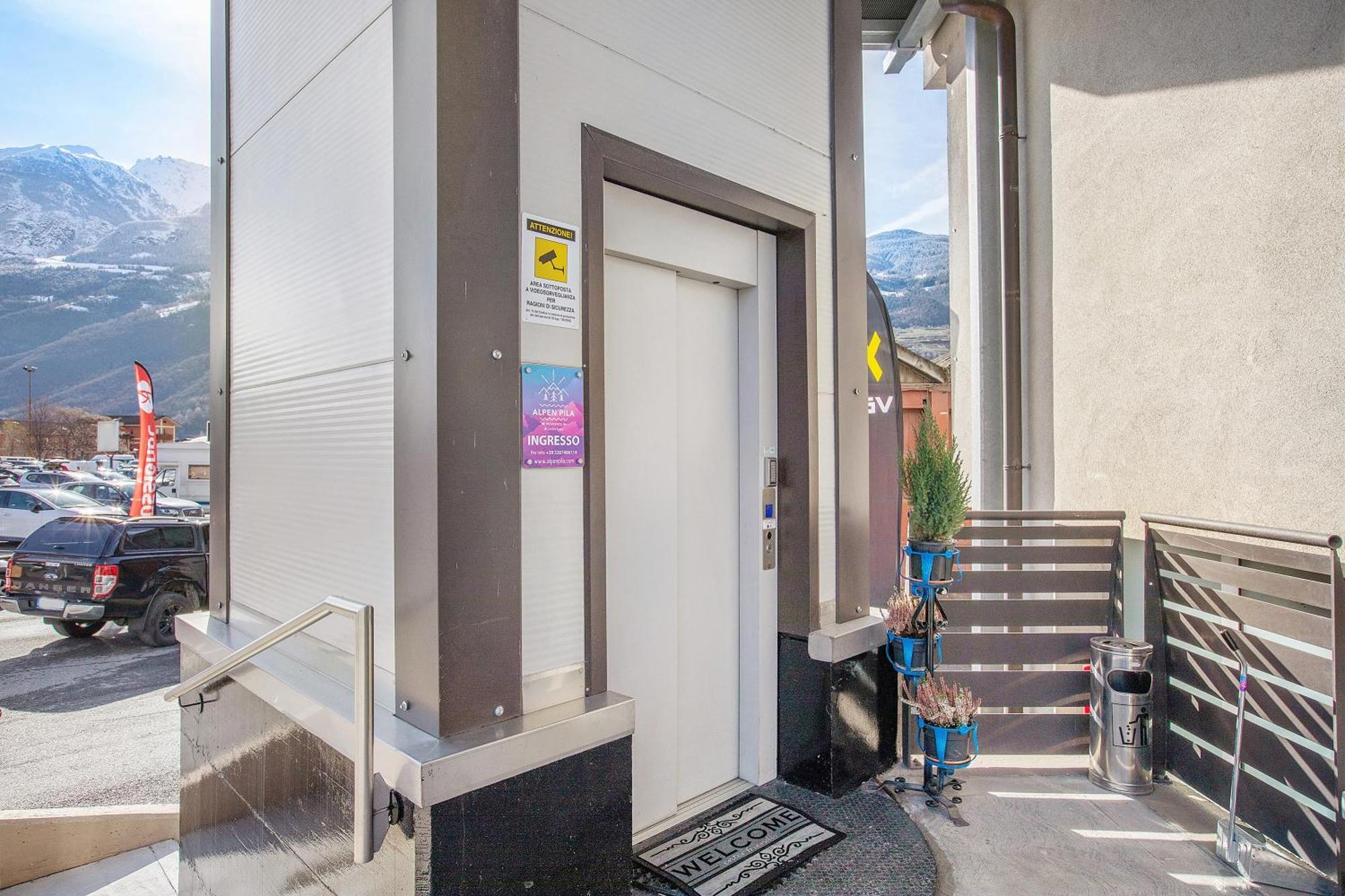 Alpen Pila Residence Loft 3 アオスタ エクステリア 写真